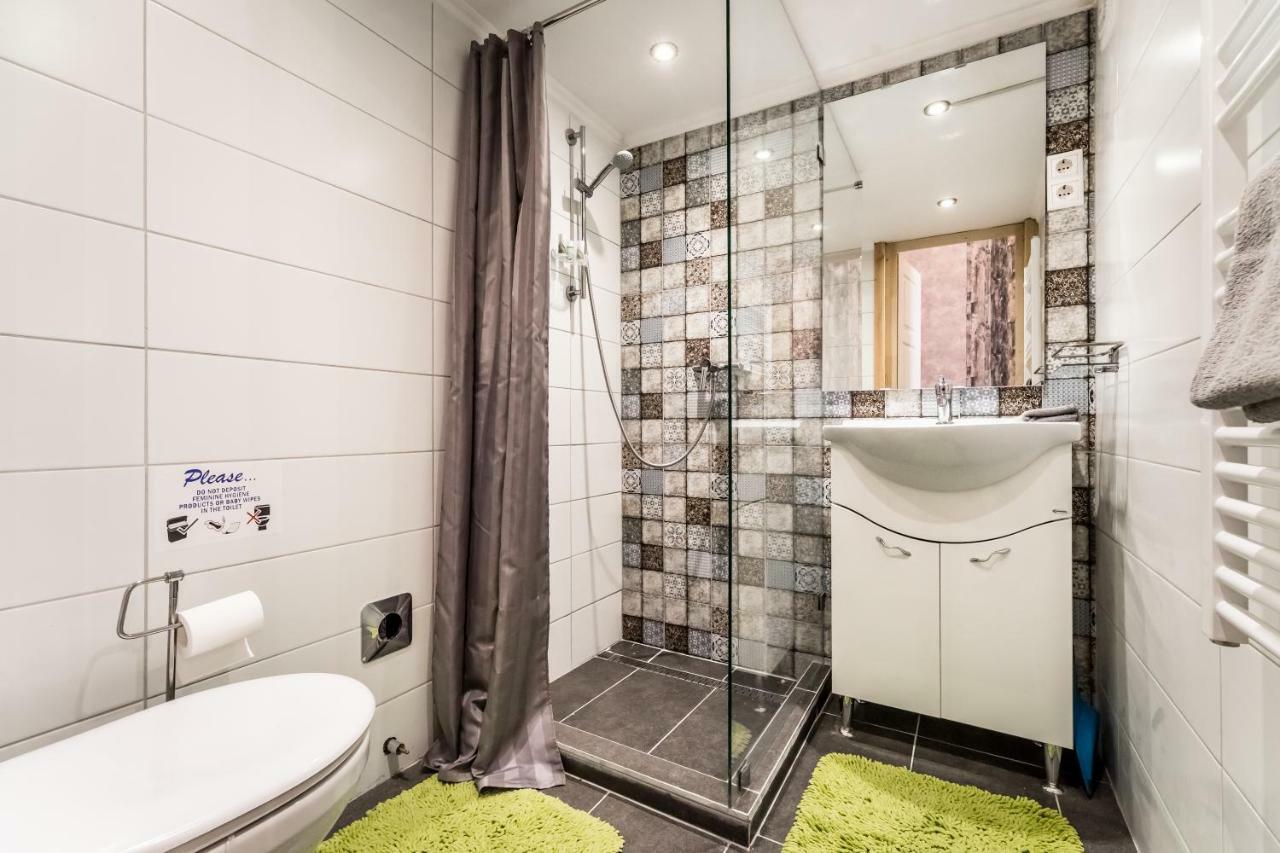 Bpr Little Attractico Apartment Boedapest Buitenkant foto